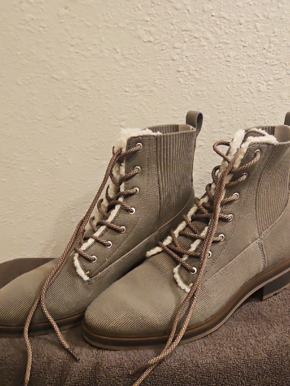 CLEARANCE SALE! Rothy's Knit Ankle Lace-up Boots in Taupe